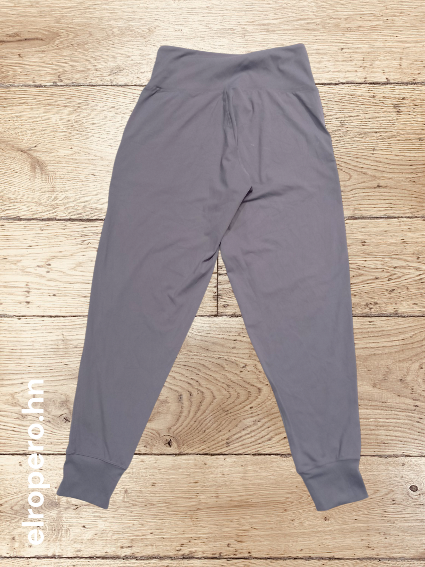Pantalón estilo Leggins Deportivo - T.G.P. - Talla L*