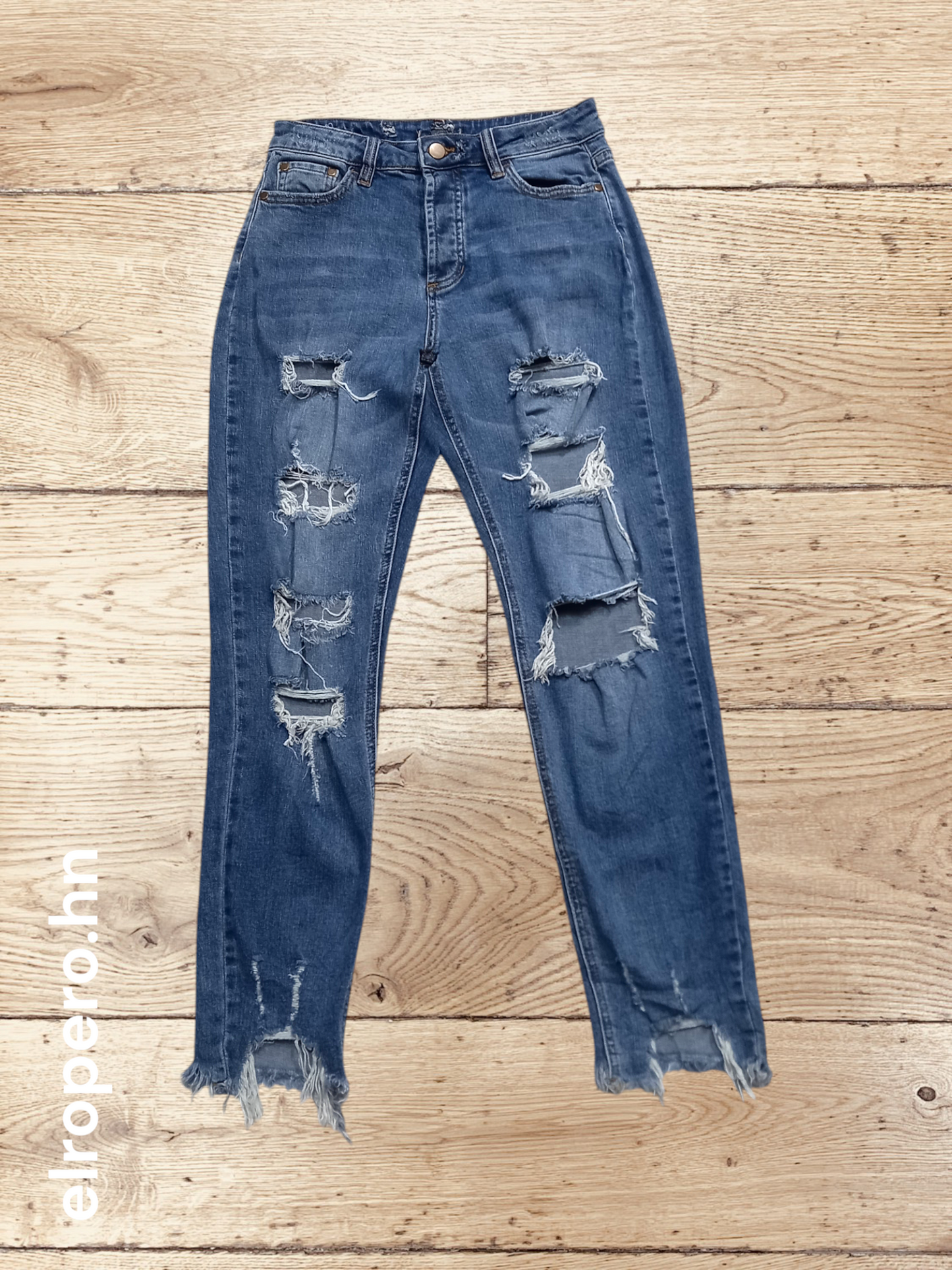 Jeans estilo roto - Talla S*