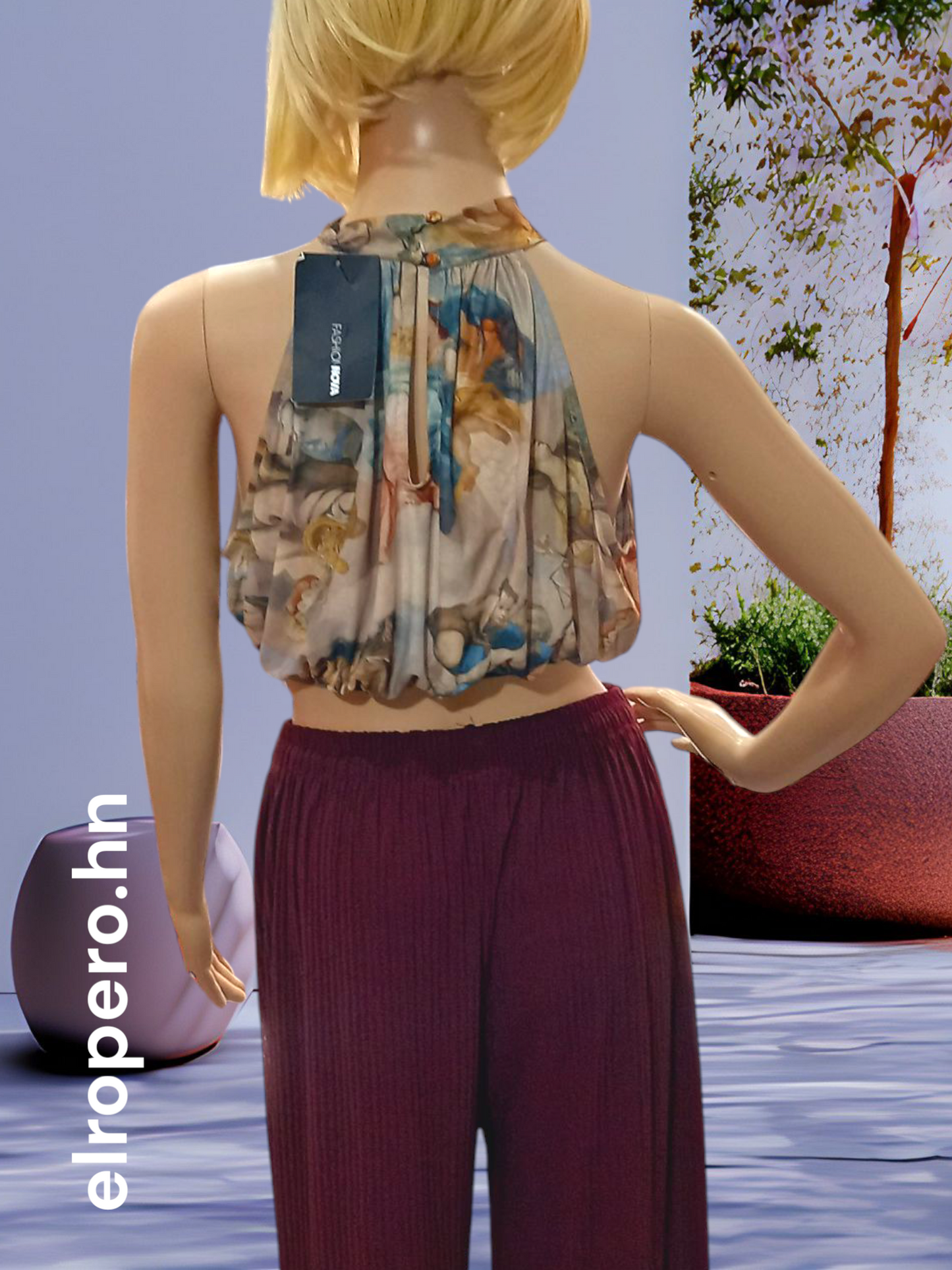 Blusa Crop Top - FASHION NOVA - Talla S *