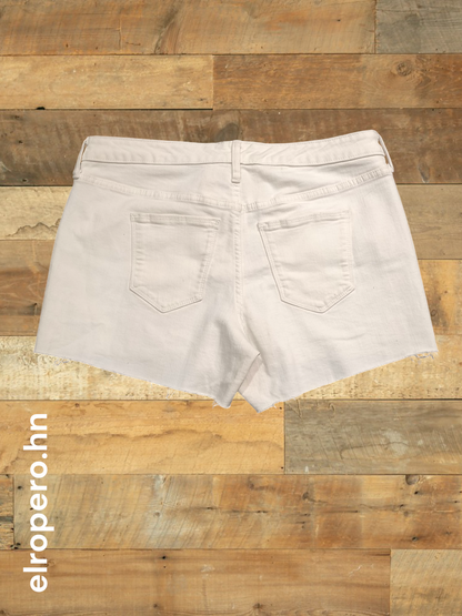 Short - UNIVERSAL THREAD - Talla 12